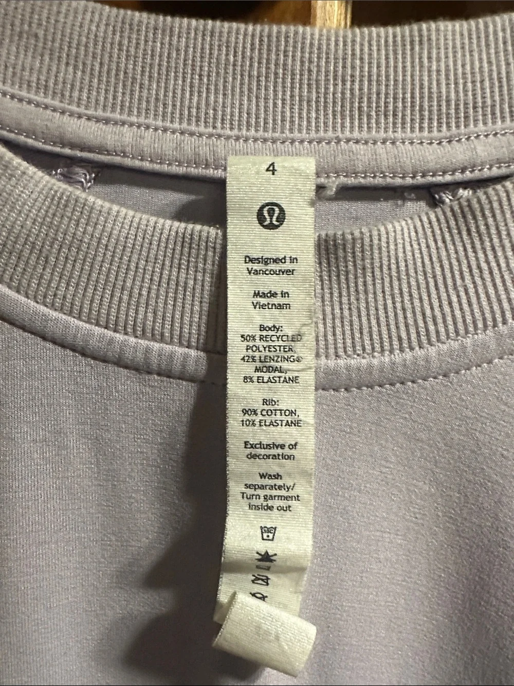 lululemon athletica Lavender Crewneck Pullover Sweatshirt